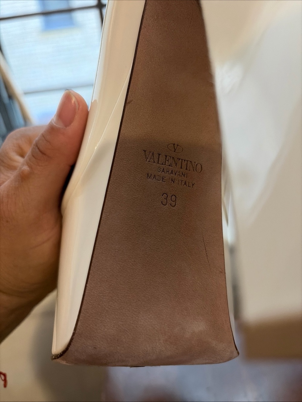 Valentino Tan-Go Platform Mary Jane Shoes - Picture 7 of 7